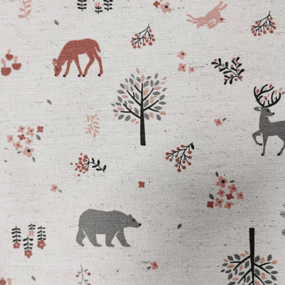 Tecido Linho com Algodão Estampa Bichos na Floresta