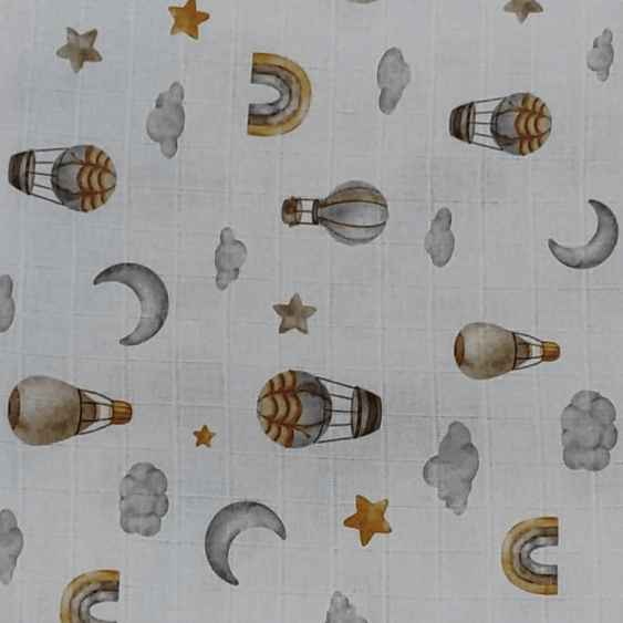 Fraldas Mini Quadriculadas com Variações de  Estampas Aéreas