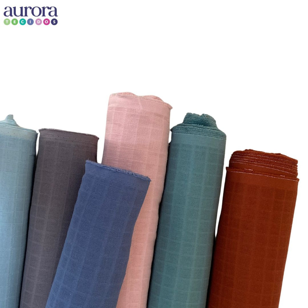 Fralda Lisa Mini Quadriculada 2x2 – Largura 1,55m | 100% Algodão para Artesanato e Enxoval